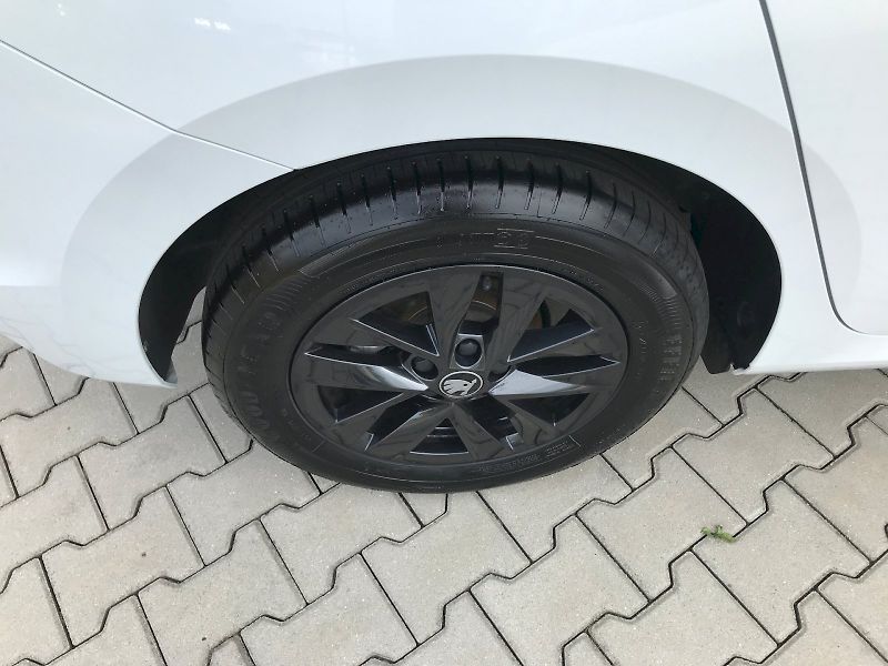 Škoda Fabia (2025) SELEC TS 85/1.0 A7F - fotka 15 z 27