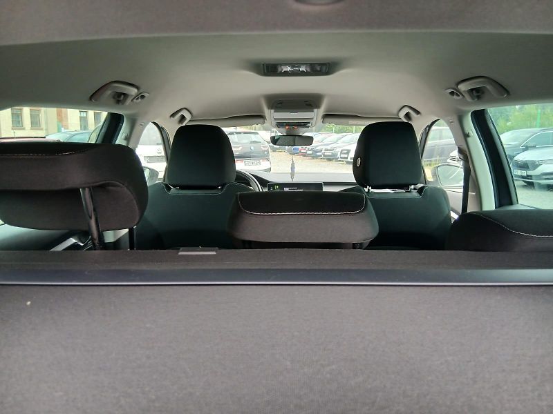 Škoda Octavia 4, iV, Plug in Hybrid, ALU 18 - fotka 60 z 66