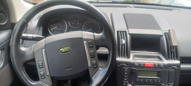 Land Rover Freelander (2009) - fotka 9 z 11