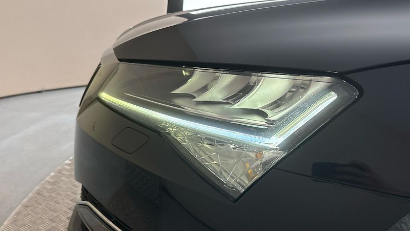 Škoda Superb 2.0 TDI DSG Style Combi - fotka 18 z 27