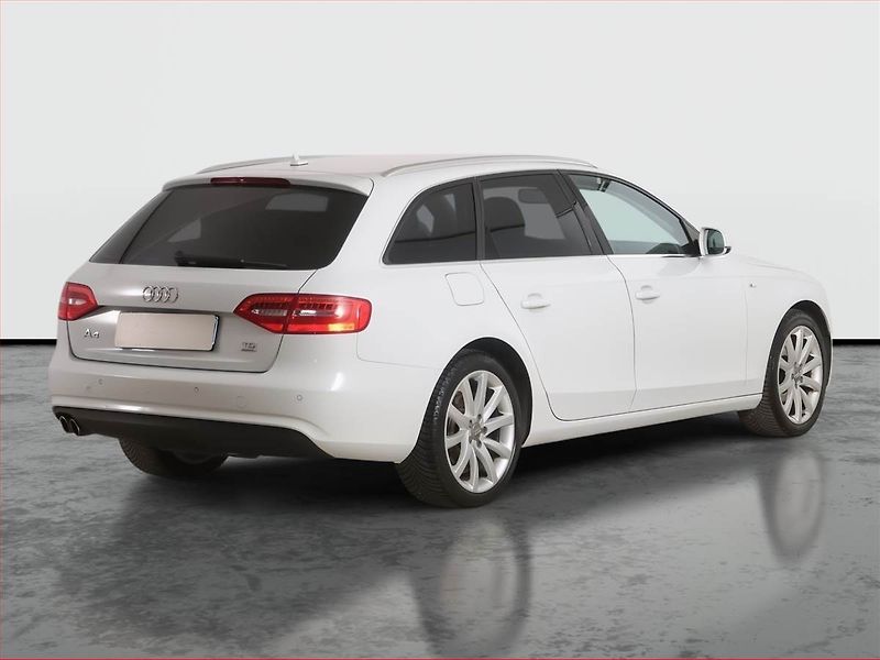 Audi A4 (2013) S-Line 2.0 TDI, 4X4, Automat - fotka 5 z 19