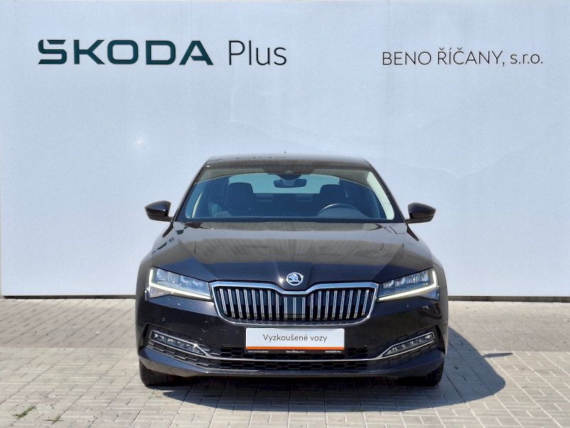 Škoda Superb (2022) Style Plus Top 2,0TDi 110kW - fotka 4 z 35