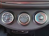 Toyota Yaris (2017) 1.5 i, 1.maj,ČR, AC, park - náhled 13
