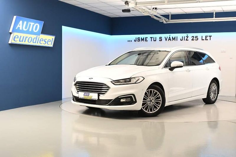 Ford Mondeo (2020) 2.0 140 KW LED ACC SONY 8AT EC - fotka 2 z 37