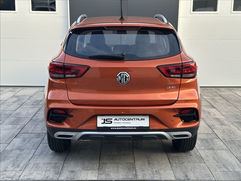 MG ZS 1,5 DVVT 106PS  Essential - fotka 8 z 54