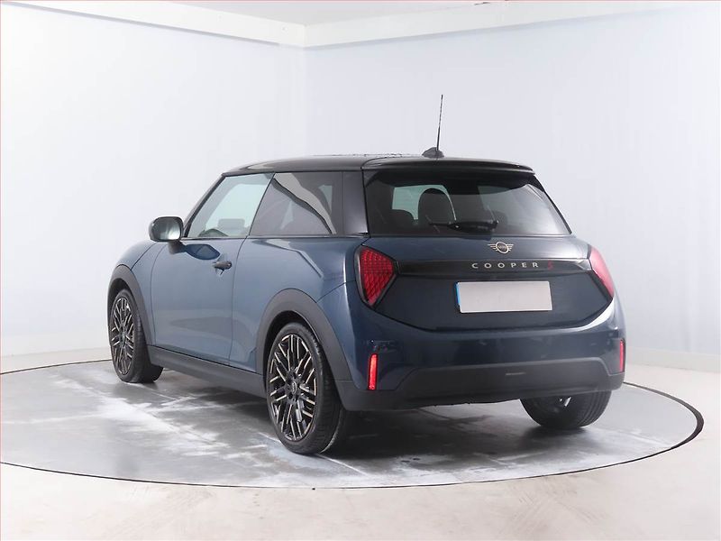 Mini Ostatní (2024) Cooper S - fotka 4 z 14