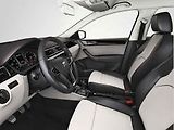 Automobilka Seat uvolnila 2. března fotografie téměř sériové podoby nové generace modelu Toledo, který by měl být dvojčetem nové Škody označované jako Rapid.