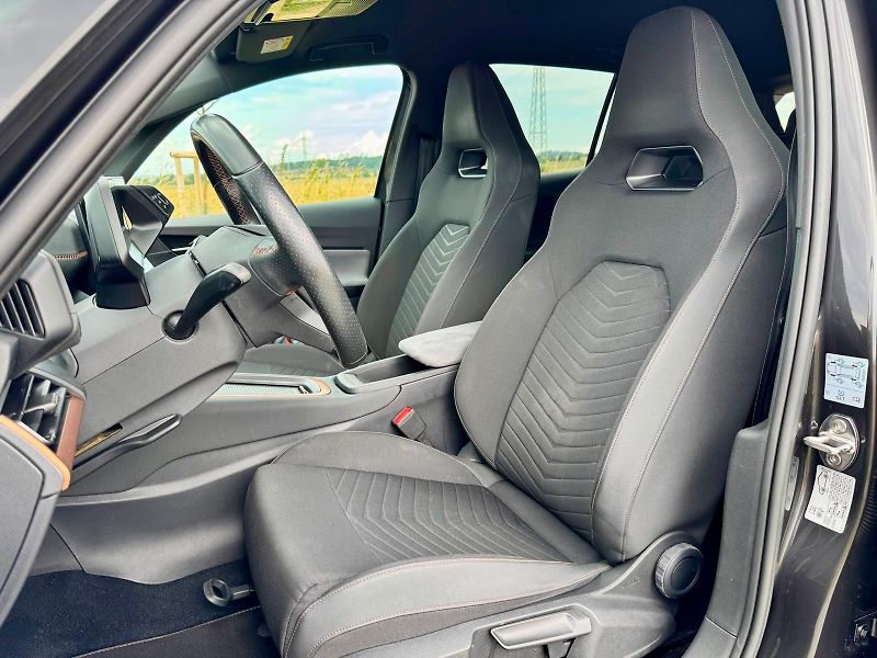 Cupra Born (2021) 58kWh, SOH 91% - fotka 7 z 18