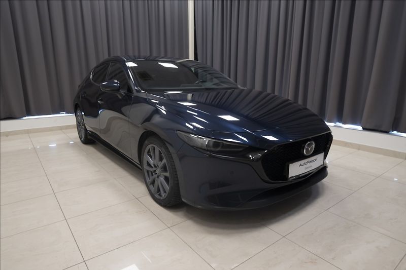 Mazda 3 2,0 e-SKYACTIV-X AT NAV KAMERA - fotka 3 z 43