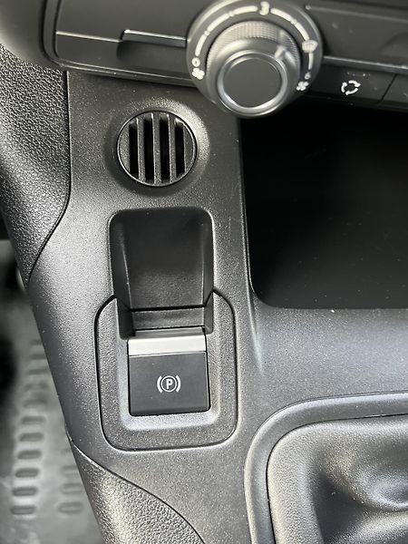 Citroën Berlingo 1.5BHDi L1 TEMPOMAT odp.DPH - fotka 21 z 32