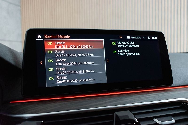 BMW Řada 5 530d xD ///M*2xKOLA*DPH*ČR 1.M - fotka 32 z 47