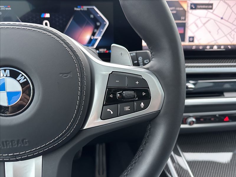 BMW X7 40d Msport Xdrive - fotka 15 z 43