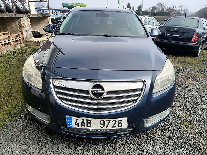 Opel Insignia 2.0 CDTI ST Edition - fotka 8 z 31