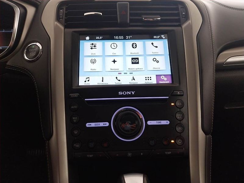 Ford Mondeo (2018) Vignale 2.0 Hybrid, Automat - fotka 12 z 26