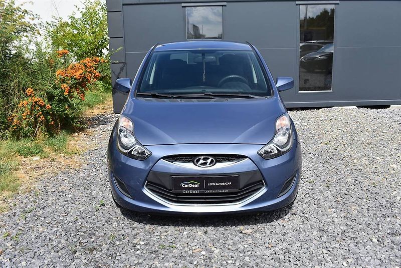 Hyundai ix20 1,4 16V 1.MAJ,AC,SERVIS AKCE - fotka 2 z 16