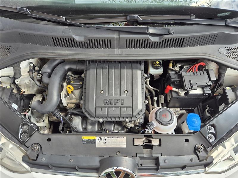 Volkswagen up! 1,0 i 5 Dv. Load Užitk. Klima - fotka 22 z 24