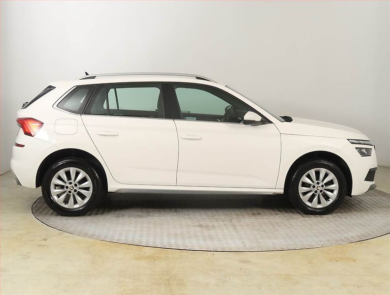 Škoda Kamiq (2020) Style Plus 1.6 TDI, Tempomat - fotka 6 z 20