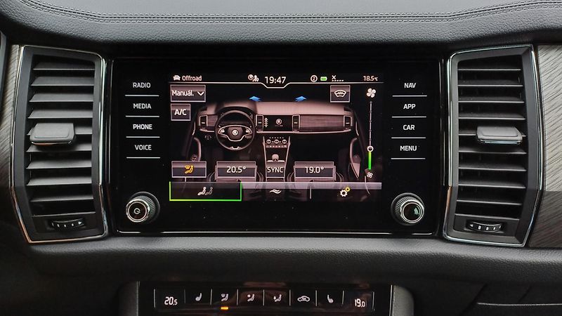 Škoda Kodiaq (2022) 147kW 4x4 STYLE-1.maj-ČR-TZ - fotka 41 z 49