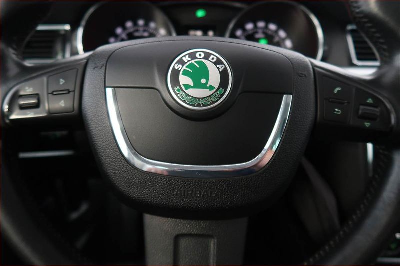 Škoda Superb (2013) Ambition 2.0 TDI, Automat - fotka 17 z 18
