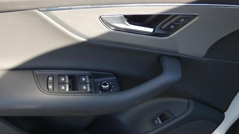 Audi Q7 45 TDI quattro tiptronic - fotka 9 z 26