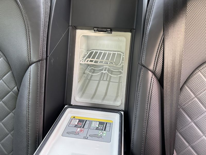Audi S8 S8+ 445 KW-KERAMIKY-LED-R21 - fotka 44 z 48