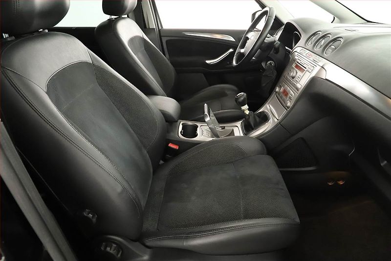 Ford S-MAX (2008) 2.0 TDCi, po STK - fotka 7 z 17