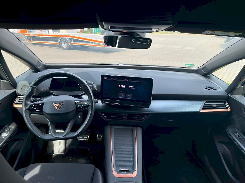 Cupra Born (2022) ELECTRIC 150KW / 62KWh LED - fotka 20 z 23