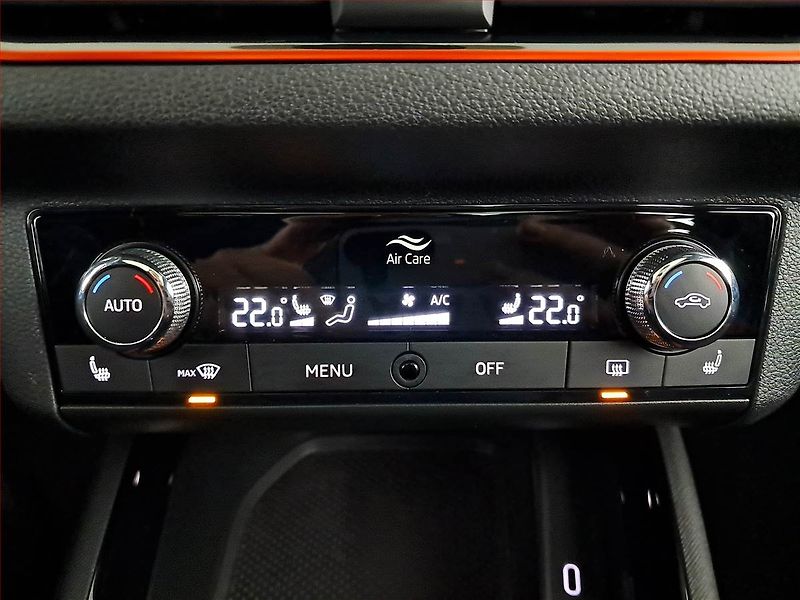 Škoda Scala (2022) Monte Carlo 1.0 TSI - fotka 16 z 22