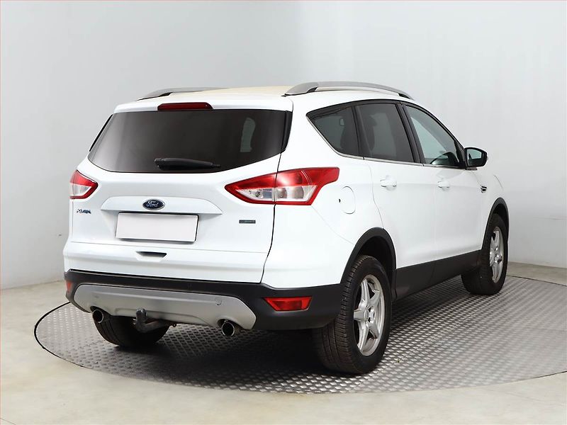 Ford Kuga (2016) 1.5 EcoBoost, Serv.kniha - fotka 5 z 20