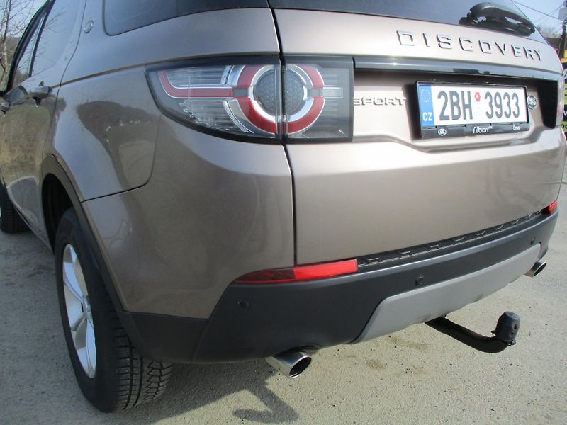 Land Rover Discovery Sport 2.0 TD4 110kW 4x4 koupeno CZ - fotka 30 z 42