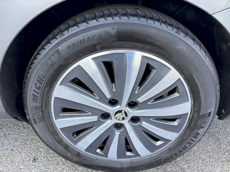 Škoda Superb (2023) 2.0 TDI 110kW DSG Style Busine - fotka 35 z 35