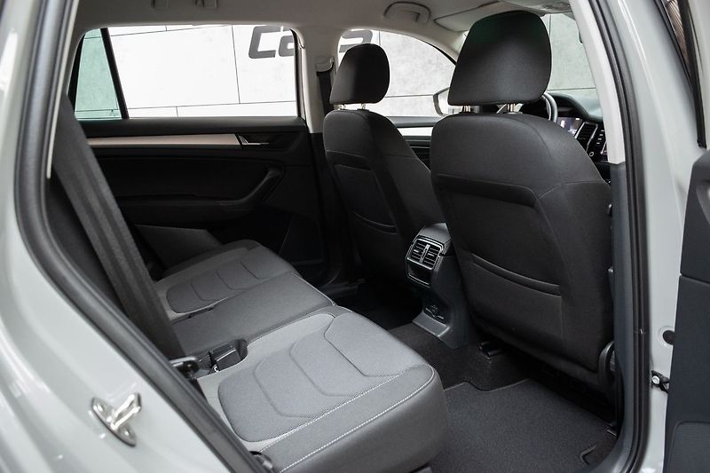 Škoda Kodiaq 2.0 TDI 110kW*DSG*KAMERA*DPH* - fotka 13 z 37