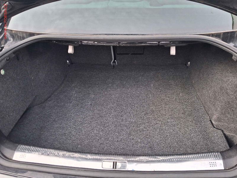 Škoda Superb (2007) 2.5TDi, ČR, AT - fotka 7 z 16