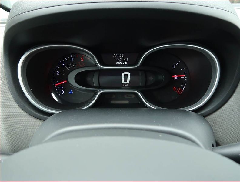 Renault Trafic (2019) 1.6 dCi, Bus, 9Míst, ČR, DPH - fotka 11 z 15