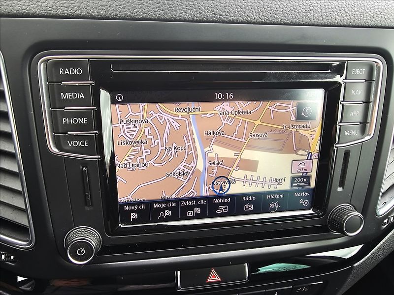 Seat Alhambra 2,0TDi 130KW FR DSG 4X4 TZ - fotka 20 z 50