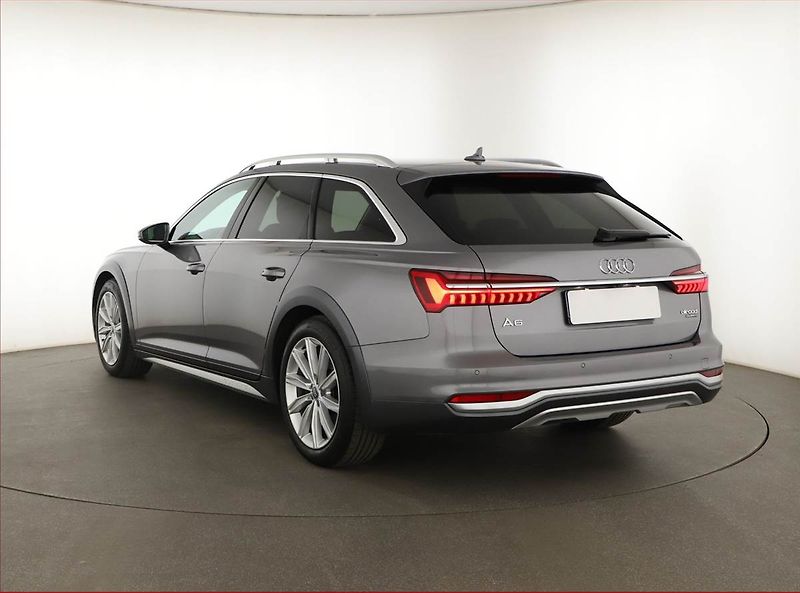 Audi A6 Allroad (2021) 50 TDI - fotka 4 z 20