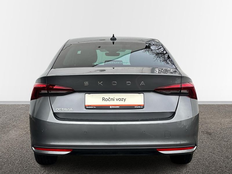 Škoda Octavia Selection - fotka 17 z 28