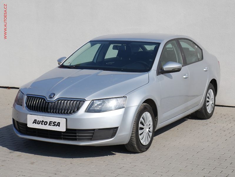 Škoda Octavia (2014) 1.6TDI, AC, temp, STK2/28 - fotka 3 z 14