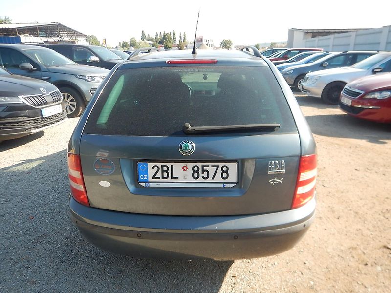 Škoda Fabia 1.4 i 74 kw KLIMA  - fotka 7 z 11