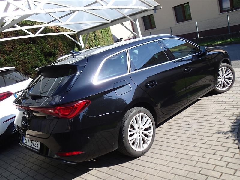 Seat Leon 1,5 eTSI,Execelent,DSG,Tažné - fotka 5 z 80