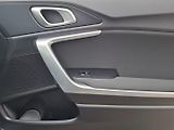 Kia Ceed (2023) SW 1.5T-GDI 118kW -1.MAJITEL - náhled 25