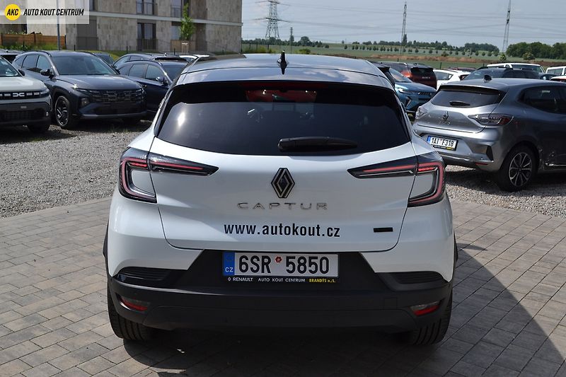 Renault Captur techno E-Tech full hybrid 160 - fotka 4 z 48
