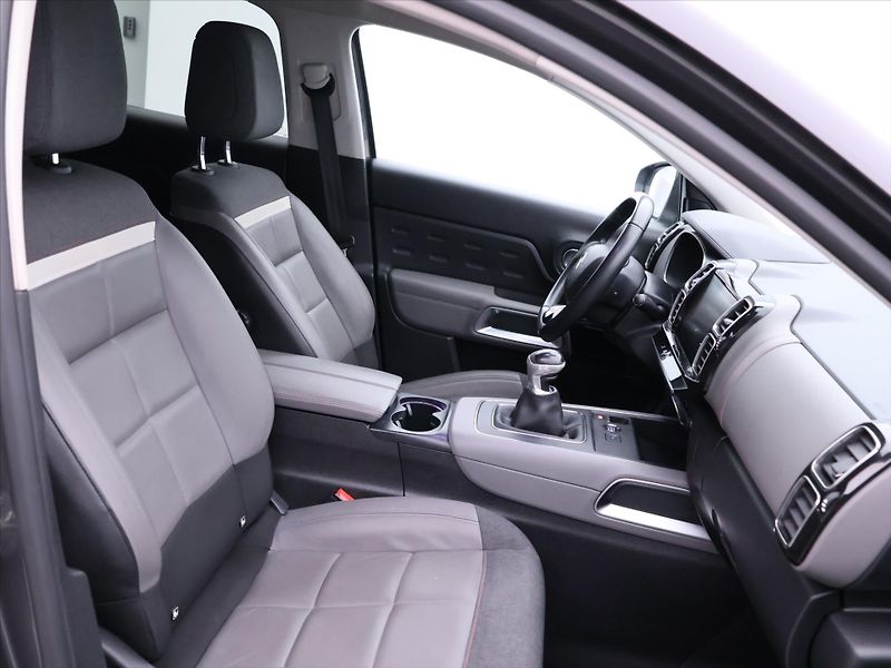 Citroën C5 Aircross 1,2 PureTech Navi R.Kam. - fotka 13 z 32