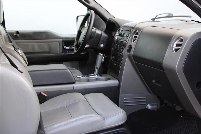 Ford F-150 5.4L V8 Triton 4x4/LPG/CZ - fotka 28 z 38