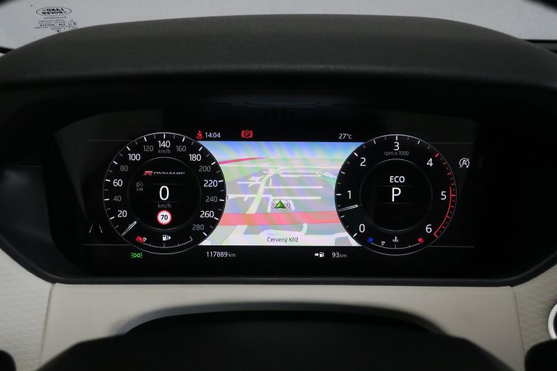 Land Rover Range Rover Velar (2018) D300 R-Dynamic SE, ČR, 1. maj. - fotka 18 z 50