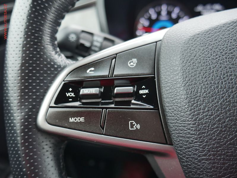 SsangYong Korando (2022) 1.5 TGDi AWD, 1.maj,ČR, AT - fotka 16 z 22