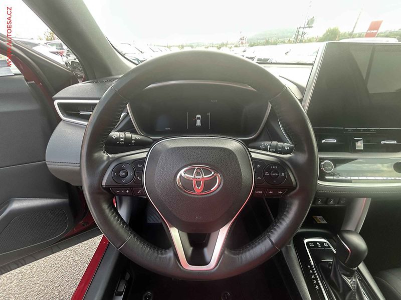 Toyota Corolla (2025) 1.8i, 1.maj,ČR, servis.kniha - fotka 12 z 19