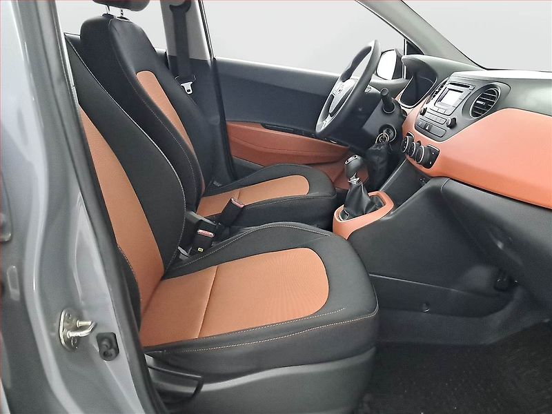 Hyundai i10 (2014) 1.0, ČR,1.maj, Serv.kniha - fotka 9 z 14