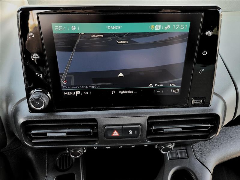 Citroën Berlingo 1,5 HDI,XL,7míst,navi,tažné - fotka 26 z 49