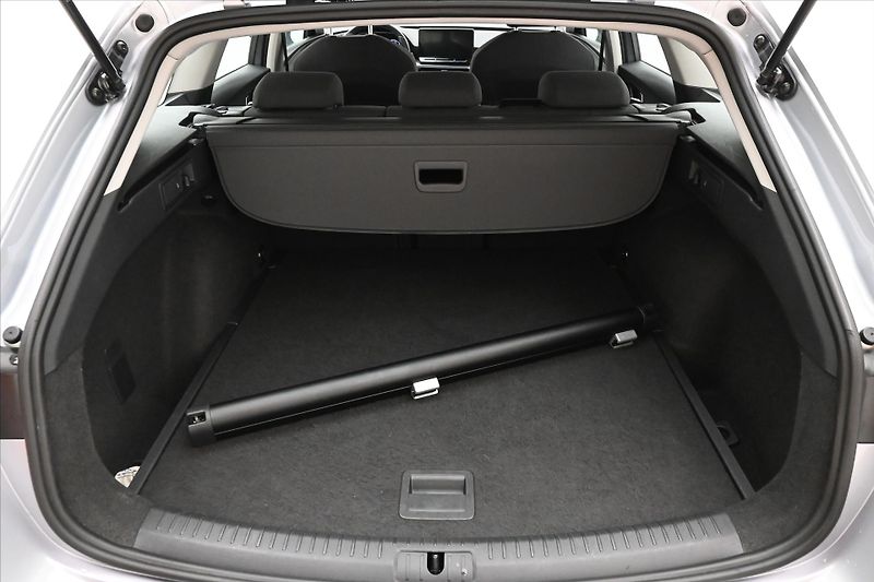 Seat Leon 2,0 TDI 110 kW STYLE Záruka až - fotka 10 z 31
